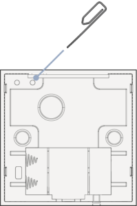 Bouton secondaire à l'arrière du détecteur